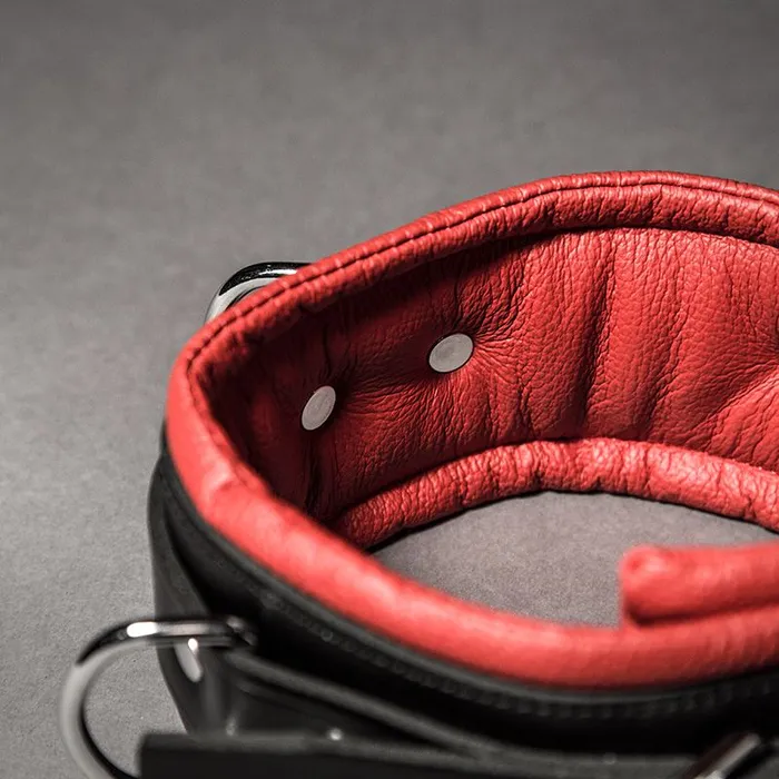 Padded Leather Collar Fetters Restraints